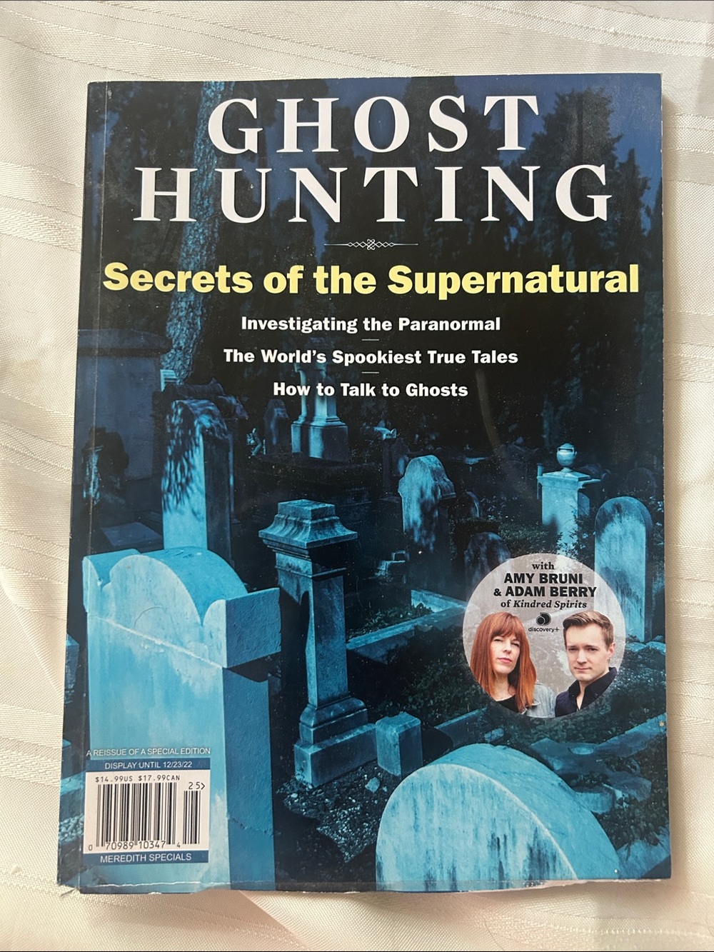 Ghost Hunting: Secrets of the Supernatural Hard/Soft Cover